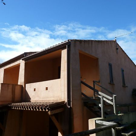 Le Residenze Di San Teodoro Leilighet San Teodoro  Eksteriør bilde
